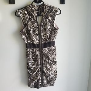 👗BEBE ANIMAL PRINT DRESS